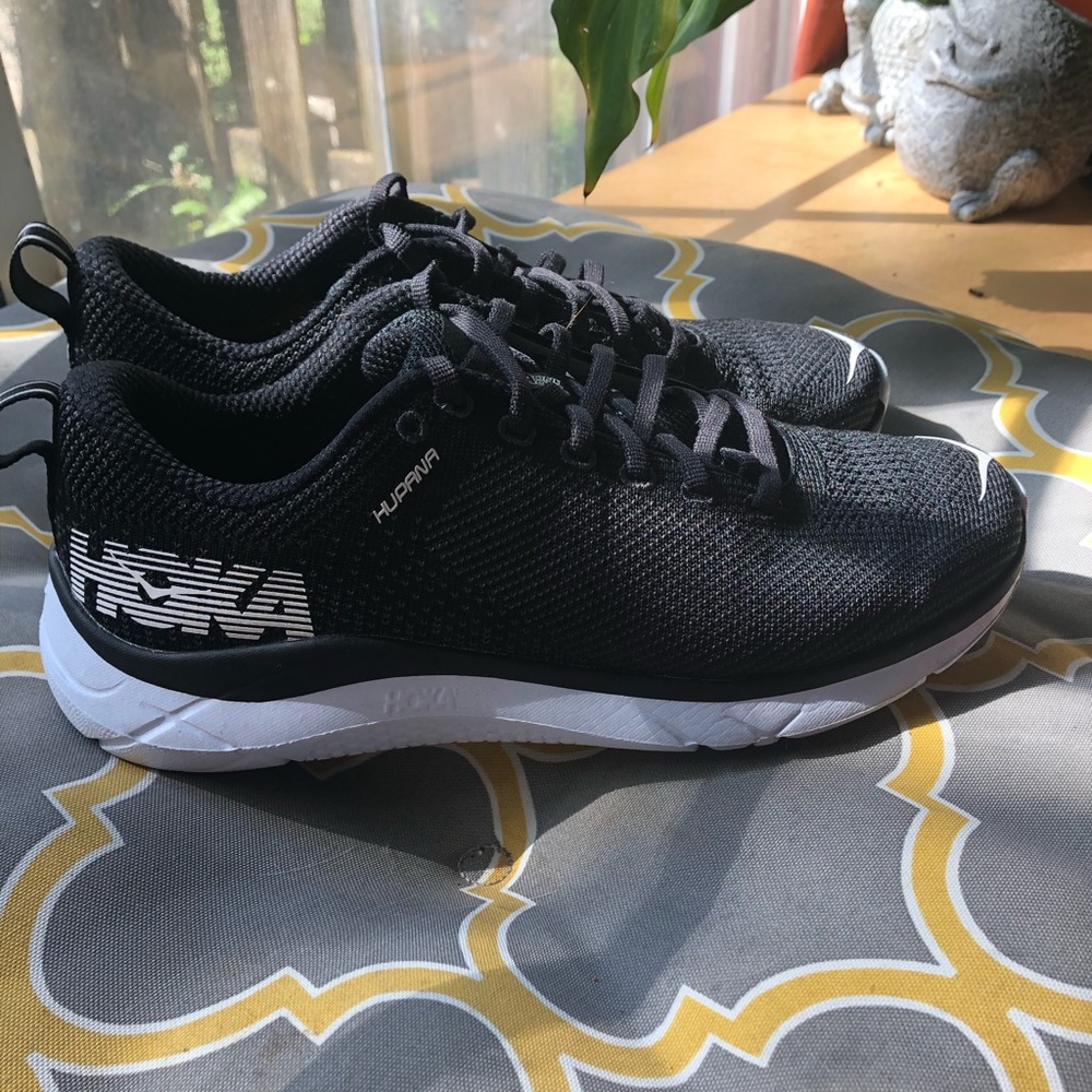 Hoka one one Hupana 8.5 LIKE NEW